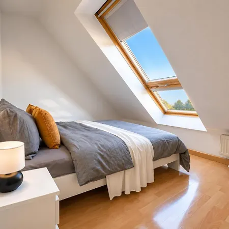 아파트 Cozy With Balkony Center 라이프치히